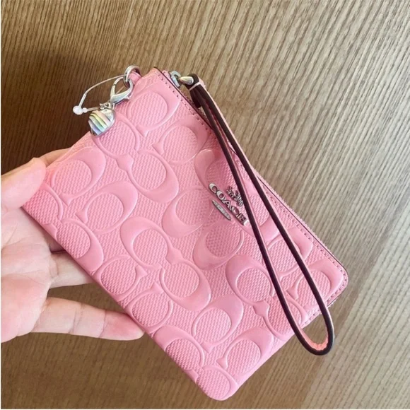 Coach Corner Zip Wristlet In Signature
Leather With Heart Charm - Picture 2 of 6